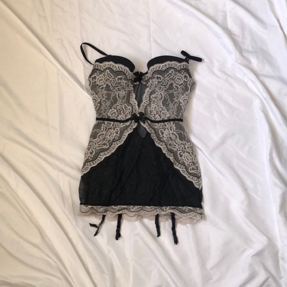 Merrywidow - Picture 1 of 2